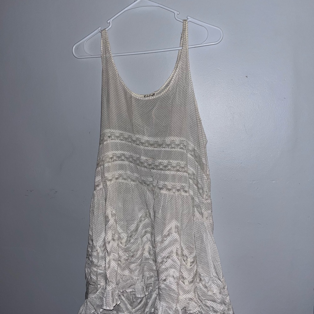 VTG M Intimately FREE PEOPLE White Lace Polka Dot Slip